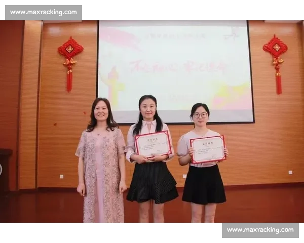 以初心育桃李用语言点亮课堂的教师演讲比赛新篇章与使命同行共成长